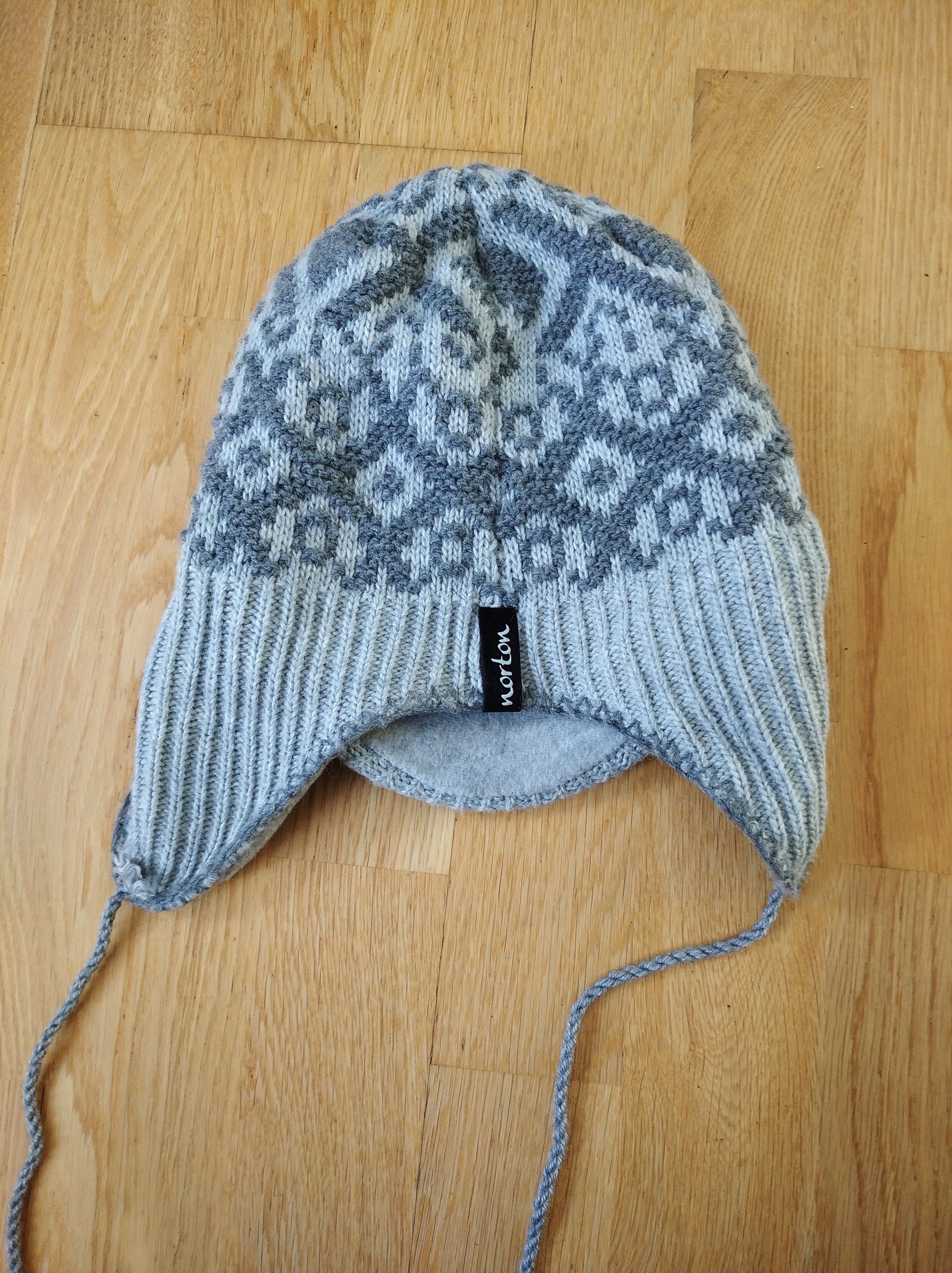 norton beanie hats
