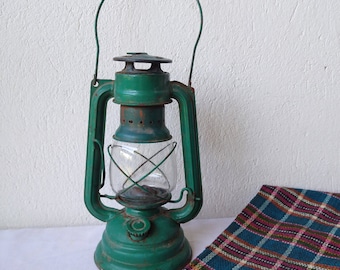 Vintage German No 104E Metalglobus Green Gaz Lantern ,Antique Lamp ,Old Wall Hanging Lamp, Farmhouse Decor ,Collectible  Item