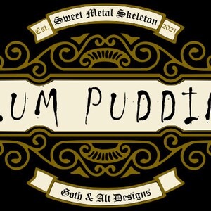 Plommonpudding - Ett doftljus i goth/alt-stil med soja