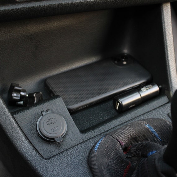 BMW E30 Panel und Telefonhalterung Einzelne USB-Ladebuchse - .de