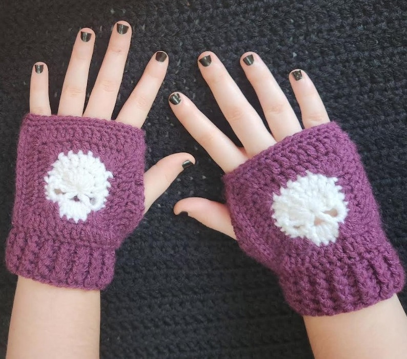 PATTERN: Crochet Skull Fingerless Gloves image 1
