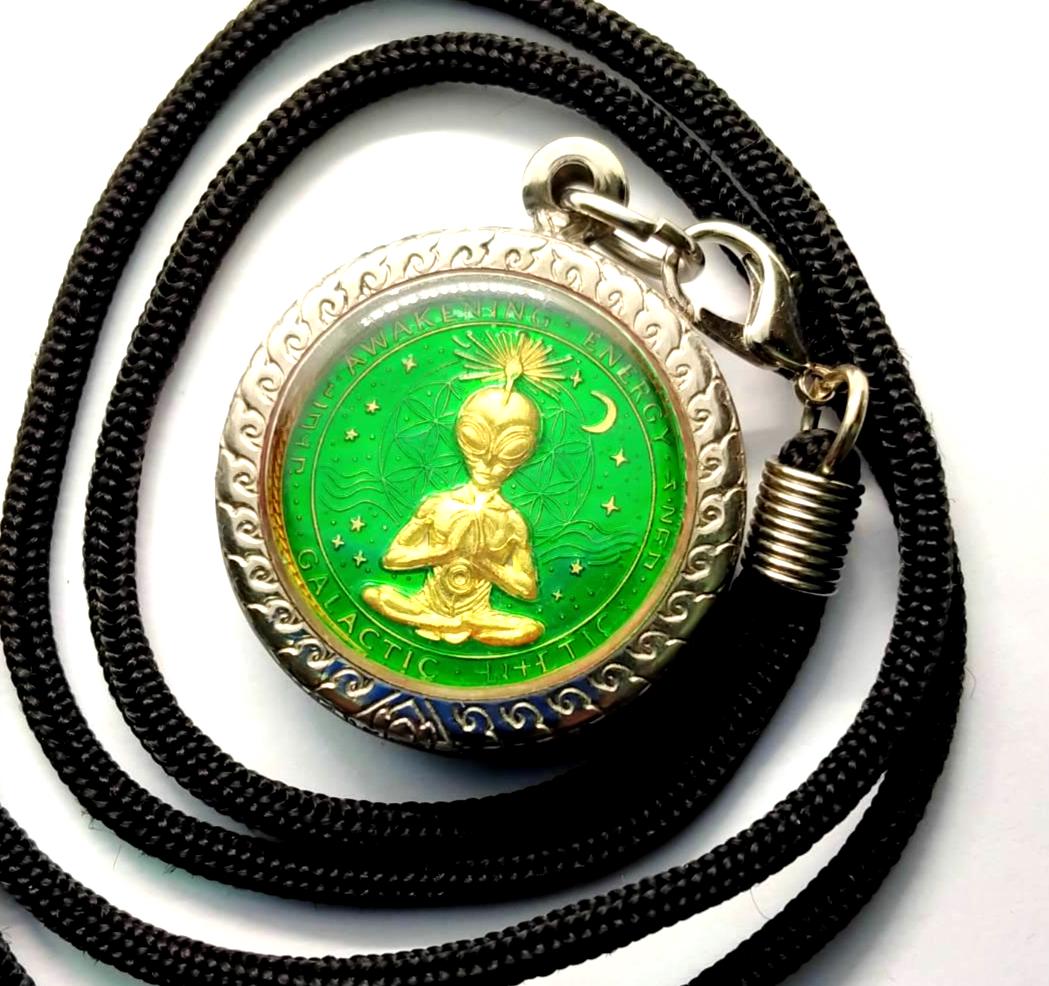 Starseed Alien Pendant, UFO Sacred Geometry Amulet, Extraterrestrial ...