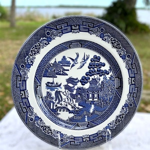 Vintage Johnson Brothers of England Blue Willow Pattern Dinner