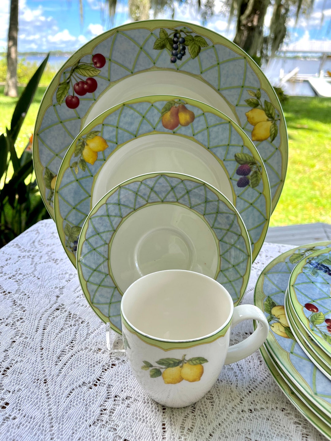 Jet Set Blue Set of 4 Soup Cereal Bowls