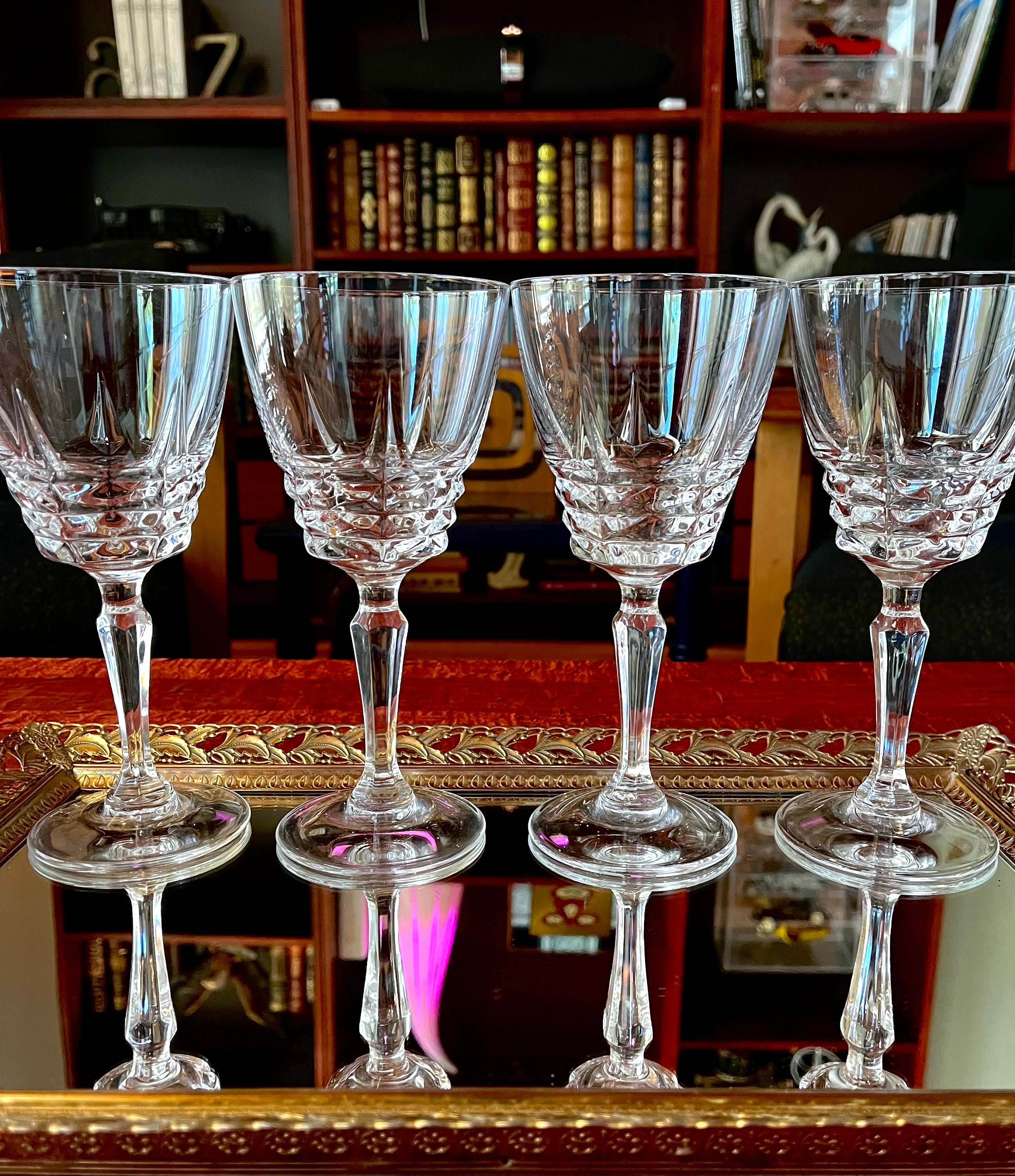 Large Decorative Wine Glass – The Russian Store