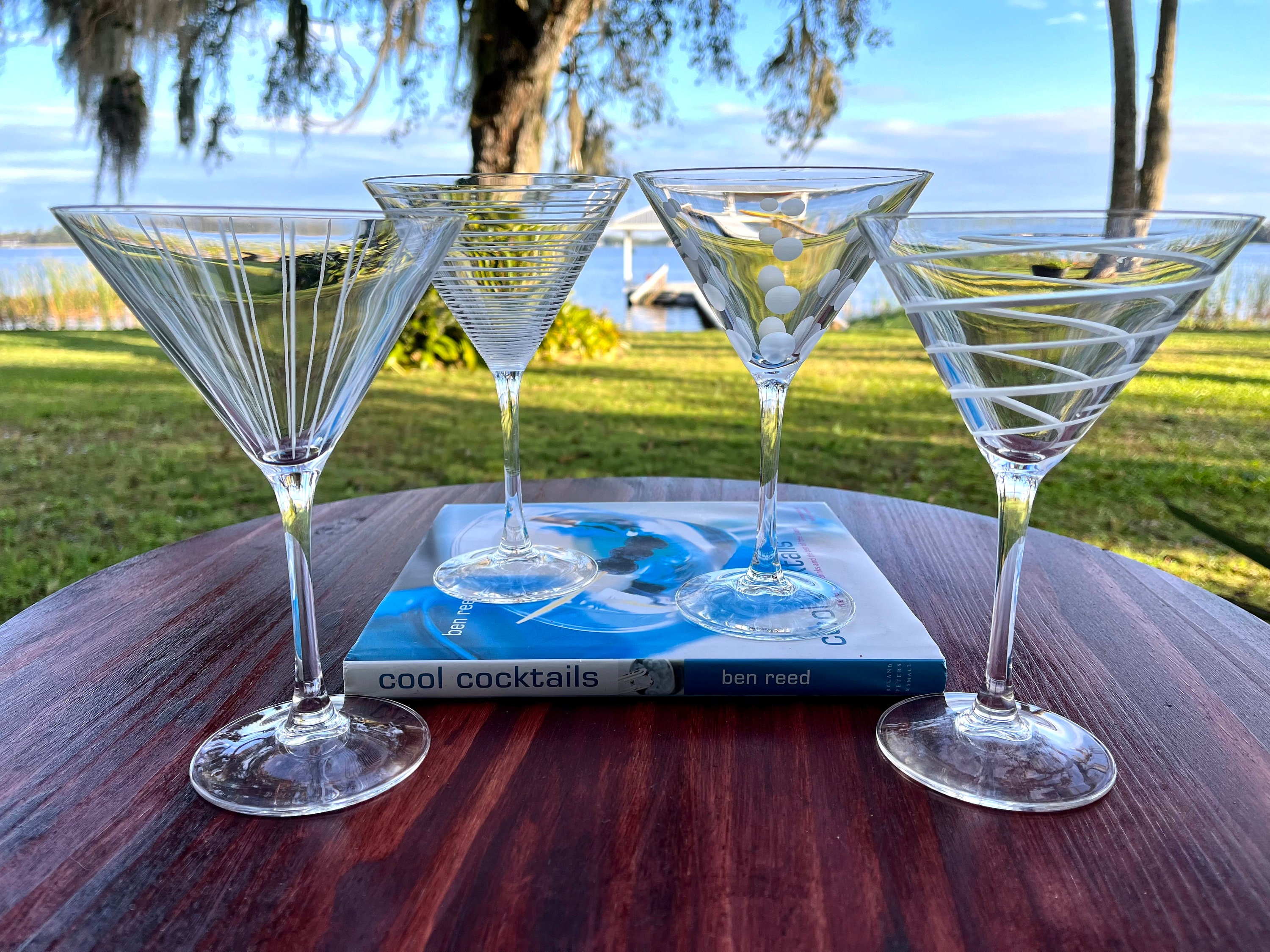 Set of 4 Mikasa Cheers Martini Glasses Wine and Cocktail Glasses
