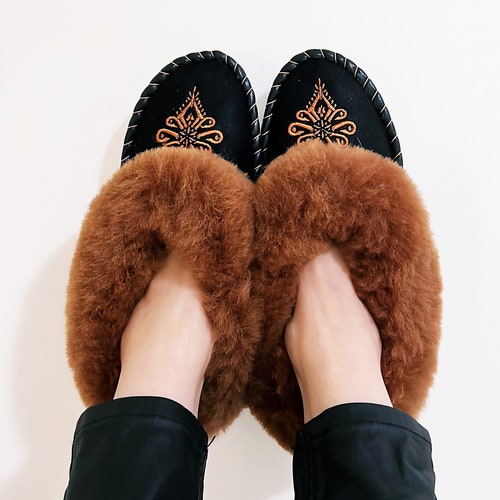 Handmade sheepskin sleepers Handmade Sheepskin Slippers, Unisex Suede Sole, Warm Indoor  main image 4