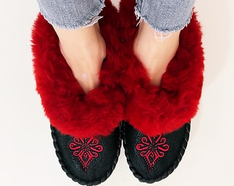 RED PARZENICA women slippers, leather slippers, folk, embroidered, red pattern, warm, fluffy, pantofle, women slippers