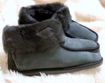 GREY. HIGHLANDER Men's sheepskin slippers, Polish double face sheepskin slippers, handmade slippers, warm boots, winter slippers