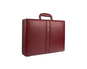 Luxury Briefcase, leather Maroon Briefcase, Zip Closure and  Stylish, Leather Box for accessories, Everday use Briefcase
