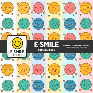 Puede incluir: Doce patrones sin costuras con planetas de dibujos animados con caras sonrientes y estrellas. Los planetas son de varios colores, incluyendo amarillo, rosa, azul y verde. Los patrones están etiquetados como "E-SMILE PREMIUM PACK".