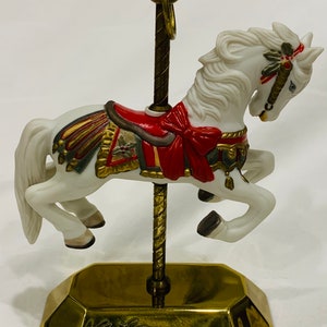 1992 Hallmark Tobin Fraley Carousel Display Stand/Horse Carousel