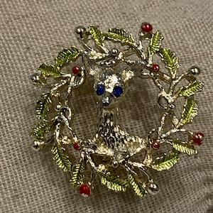 Vintage Signed Gerry’s Christmas Wreath Reindeer Brooch