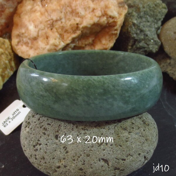 Vintage Natural Green Jade Bangle Bracelet 63 x 20mm 344ct jd10