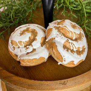 Set of 2  Faux Cinnamon Rolls, Faux Pastry, Coffee Bar Decor, Tiered Tray Decor, Faux Cinnamon Rolls, Fake Cinnamon Rolls, Photo Prop
