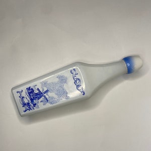 Delft Blue Decanter Holland Vandermint