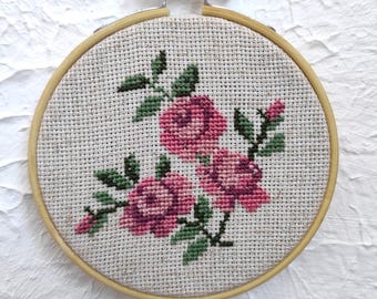Embroidered Roses Linen Decor: Bohemian Cross Stitch Art, 4 inch