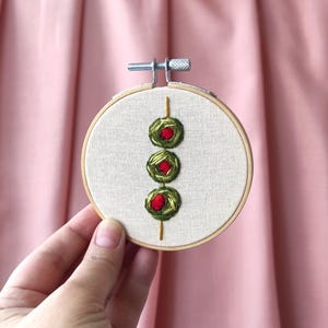 Cocktail Olive, Embroidery Olive Skewer, Cocktail Sticks With Olives, Textile Art Olive Martini, Cocktail Bar Cart Decoration 3 Inch