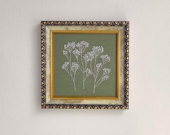 Minimalist Yarrow Embroidery Art, Framed Hand Embroidered Yarrow Wall Art, Sage Green Cottagecore Art, Wildflower Botanical Wall Decor