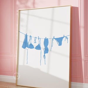 Blauer Bikini Kunstdruck, Badeanzug trocknen in der Sonne Wandkunst, Küsten Cowgirl Poster, trendy mädchenhaft, vertikal, UNGERAHMT