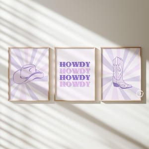 Cowgirl 3er Set Prints, Cowgirl Lila Lila Retro, Pink Western Drucke, Cowgirl Stiefel Hut Wanddekoration, Preppy Nash, DIGITAL DOWNLOAD