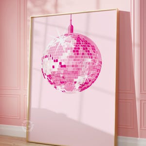 Arte de pared rosa con bola de discoteca, póster rosa con bola de discoteca, decoración de pared rosa, discoteca rosa intenso, bola de discoteca brillante, arte de pared preppy, sin marco
