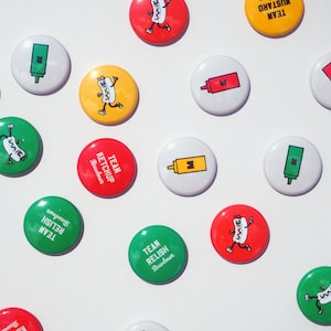 Hot Dog Race 1&quot; Buttons | Hot Dog Race, Baltimore Orioles, Pinback Buttons