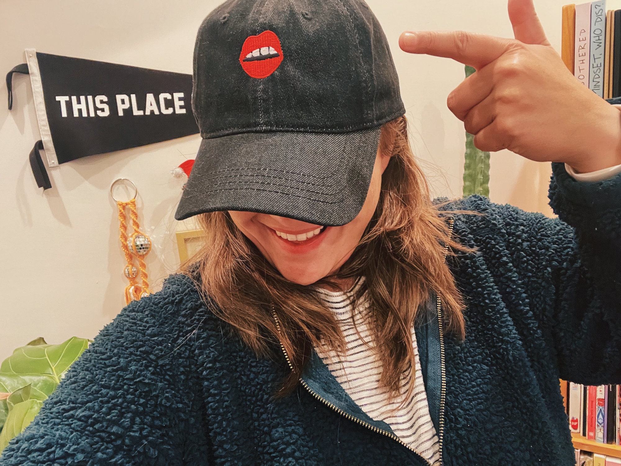 Cute fashion Black Denim  Logo Baseball Cap Washed Baseball Cap for Men Women Adjustable Distressed  main image 4