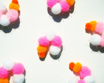 2" Pom Pom Garnalen Broche | Funky broche, unieke pin, garnalen broche