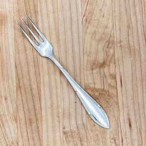 Vintage Wellner (AWS) Obstgabel 5 3/4"