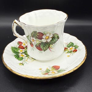 Hammersley Strawberry Ripe - Etsy
