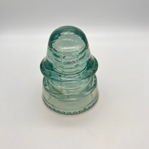 Vintage McLaughlin Blue Green Threaded Glass Insulator No 19