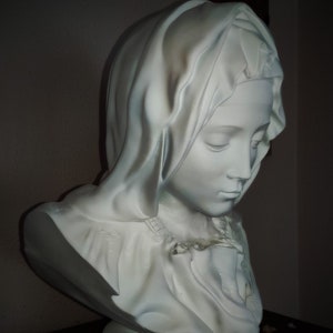 Buste de Maria de la Piété de Michel-Ange 45cm. réplique exacte image 5