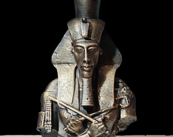 Buste d'Akhenaton. Réponse exacte. Pièce exclusive. 45 cm