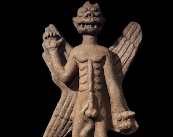 Pazuzu God: Deity of Protection and Wind, Exact Sumerian replica of the movie "The Exorcist"