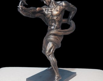Athlete Wrestling a Python –Classical Greek Sculpture of Hero Fighting Serpent | Ancient Mythology Statue | Exact Replica High Quality Resin