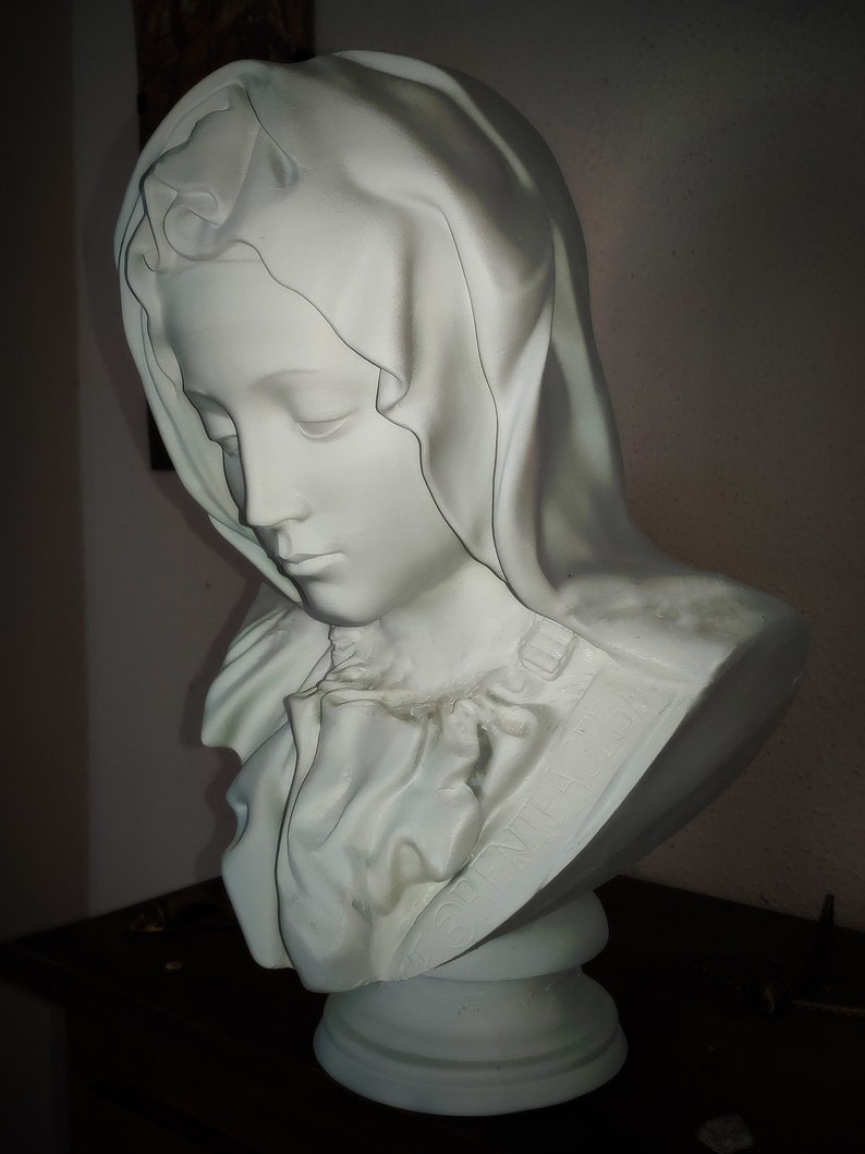 Buste de Maria de la Piété de Michel-Ange 45cm. réplique exacte image 7