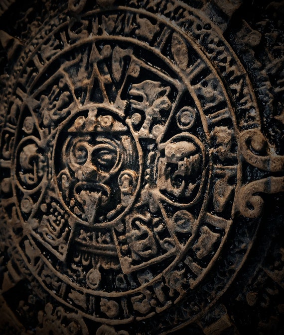 アステカ 王国太陽石 石彫 アステカ暦の太陽石、手作りの太陽石、メキシコ製、アステカ神話