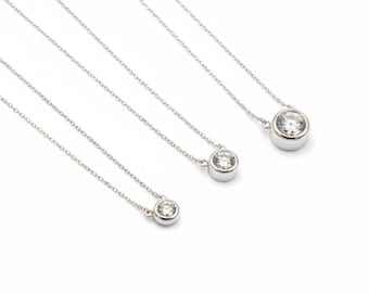 Colgante Solitario Redondo De Diamante Moissanita De 1/4 Quilates, Oro Blanco De 14 Quilates