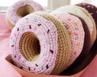 Colorful Crochet Donut Pattern with Sprinkles – Fun Amigurumi Crochet Food for Beginners!