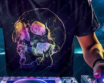 Screaming Skull Unisex T-Shirt: Anatomical Skull Drawing, Horror Gothic Vibrant Laughing Head, Skeleton Bonehead