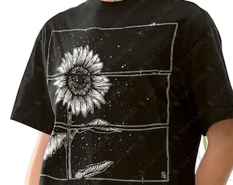Sunflower II Unisex T-Shirt: Vintage Minimal Flower Drawing, Timeless Summer Sunshine Sunflower Sketch Tee