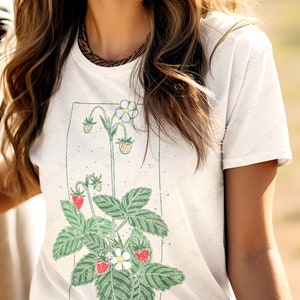 Strawberry Blockprint Unisex T-shirt, Fruit Farmcore, Strawberry Gardening, Cottagecore, Farmers Market, Strawberry Picking, Cottagecore