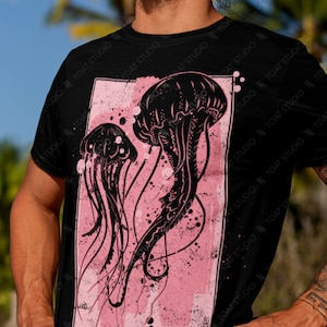 Pink Jellyfish Unisex T-shirt, Marine Biologist, Marine Life, Ocean Animals, Beach Lover, Under the Sea, Aquatic Ocean Lover, Sea Creature