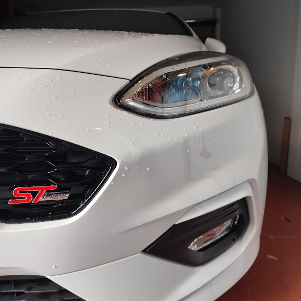 Metall St Line Logo Auto Frontgrill Kofferraum-Emblem für Ford Kuga Mk3 Mk2  Mk4 S Max Focus Puma Fiesta St Line Aufkleber Zubehör