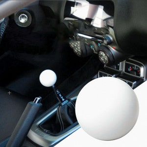 Universal NISMO Pearl White Round Ball Manual Gear Shift Knob Shifter Lever Head