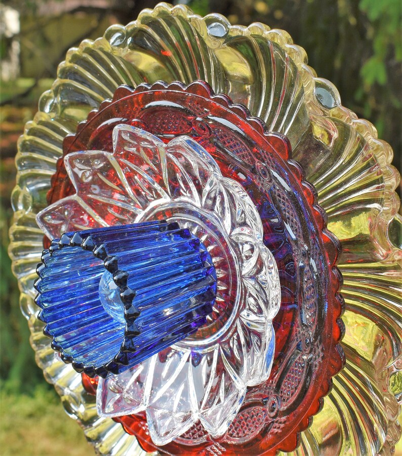 Glass Garden Art Glass Flower Plate Flower Vintage Glass Etsy