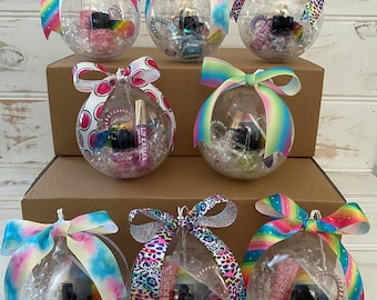 Girls Pamper Baubles | Tween Gift Basket | Pamper Pack | Pamper Party Favours