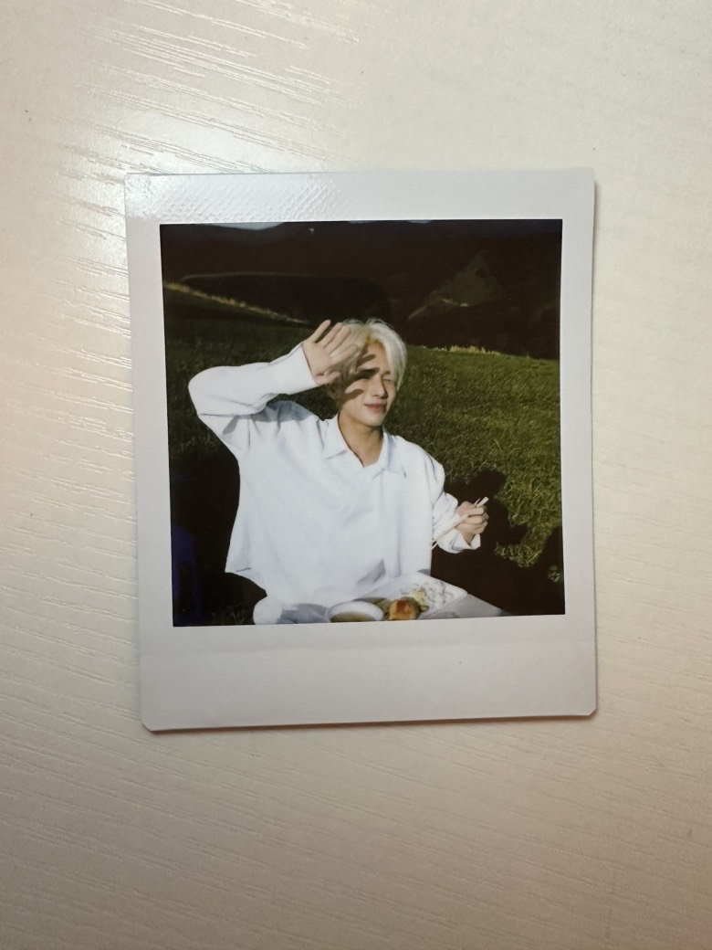 Polaroid Taehyun - Etsy