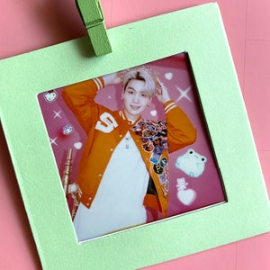 Yoongi (suga) crown polaroid